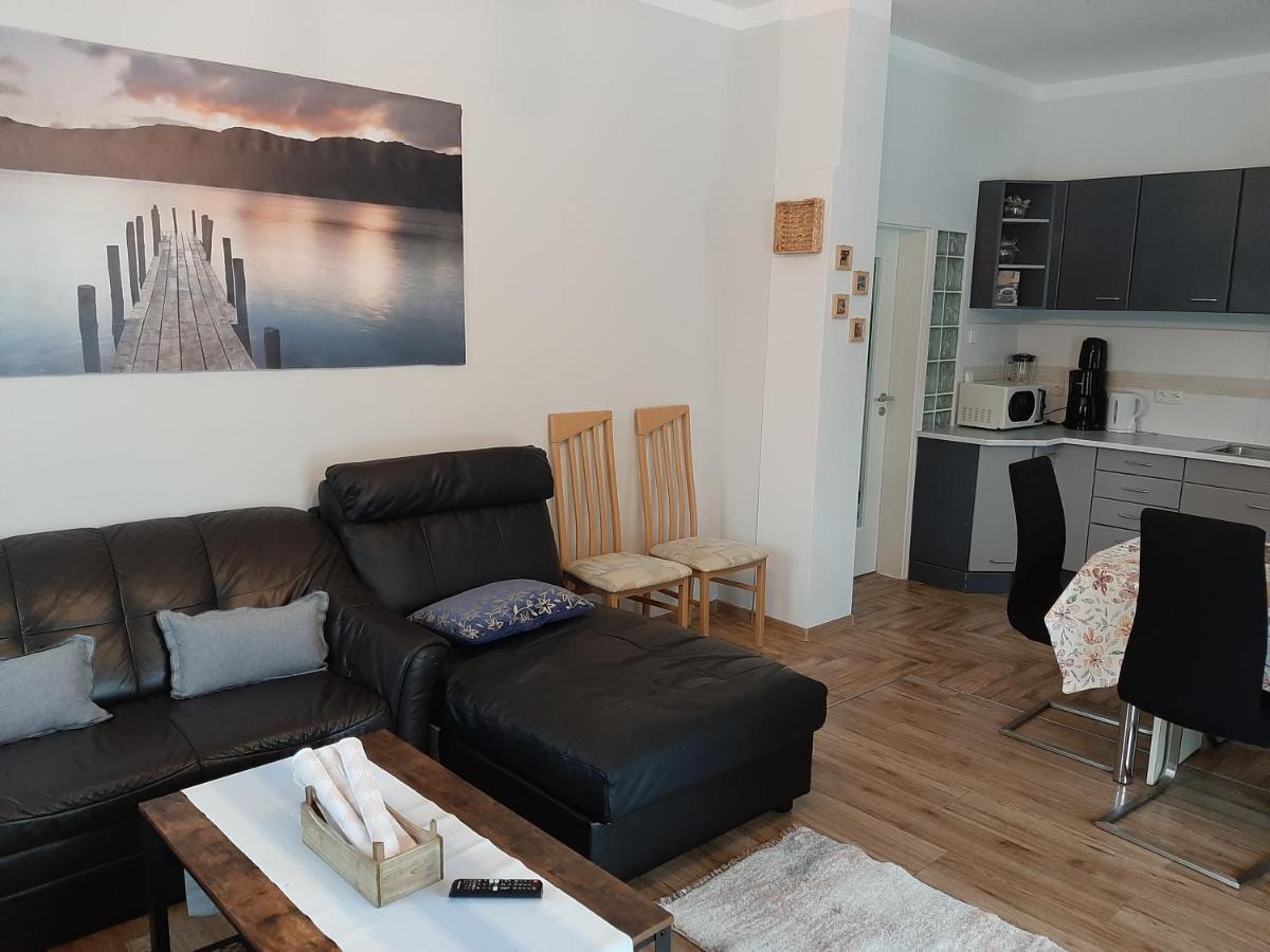 Am Bahnhof Apartment Werneuchen Luaran gambar