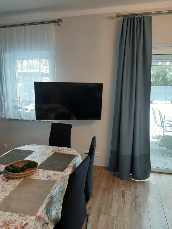 Am Bahnhof Apartment Werneuchen Luaran gambar