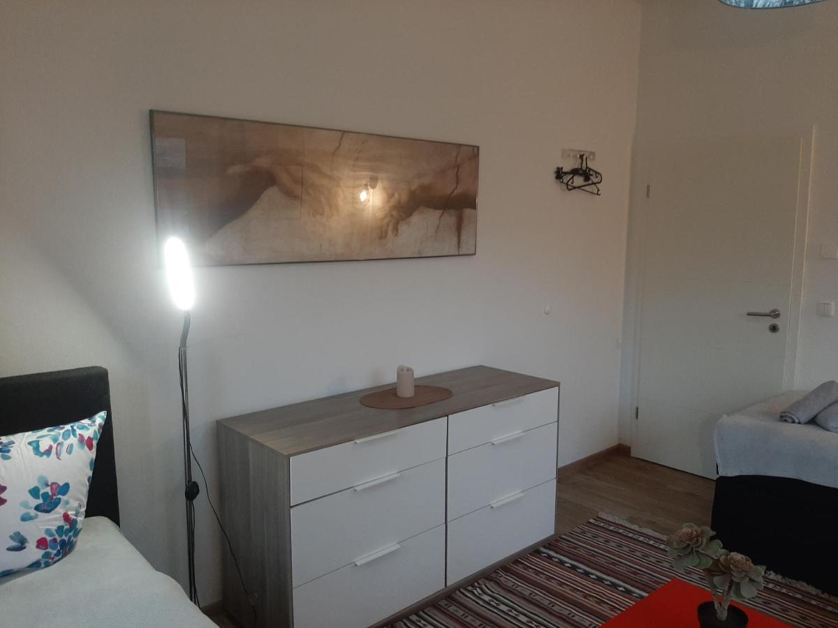Am Bahnhof Apartment Werneuchen Luaran gambar