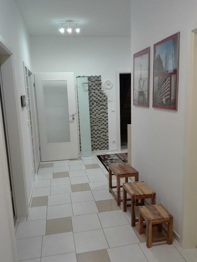 Am Bahnhof Apartment Werneuchen Luaran gambar
