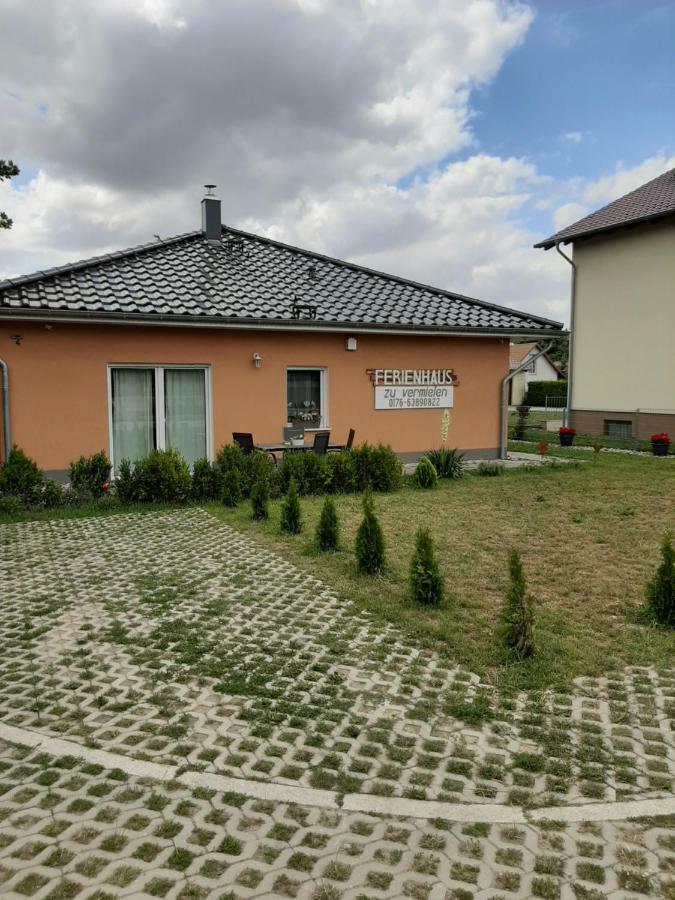 Am Bahnhof Apartment Werneuchen Luaran gambar